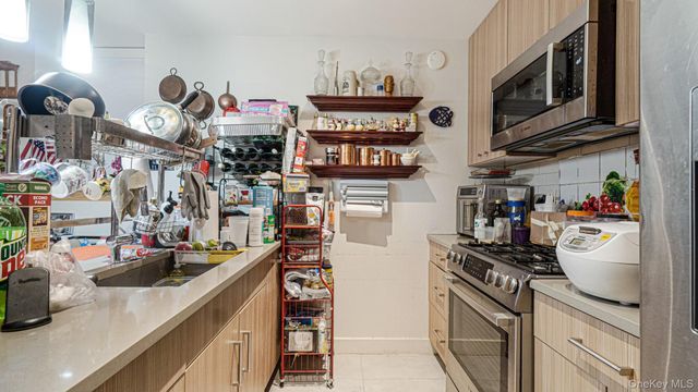 401 95th Street G3, Brooklyn, NY 11209