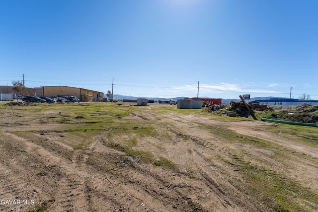 Columbia Way Vic 5th St E, Lancaster, CA 93535