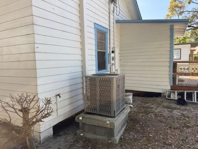 1010 PLAZA STREET, Clearwater, FL 33755