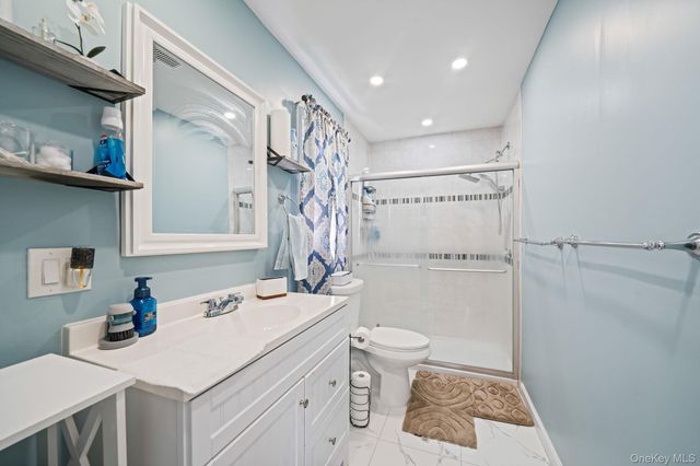 4 Morgan Avenue, Port Jefferson Station, NY 11776