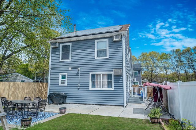 4 Morgan Avenue, Port Jefferson Station, NY 11776