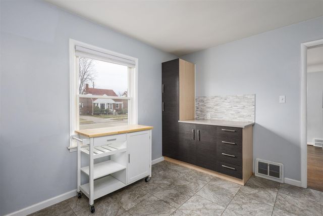 23005 California Street, Saint Clair Shores, MI 48080