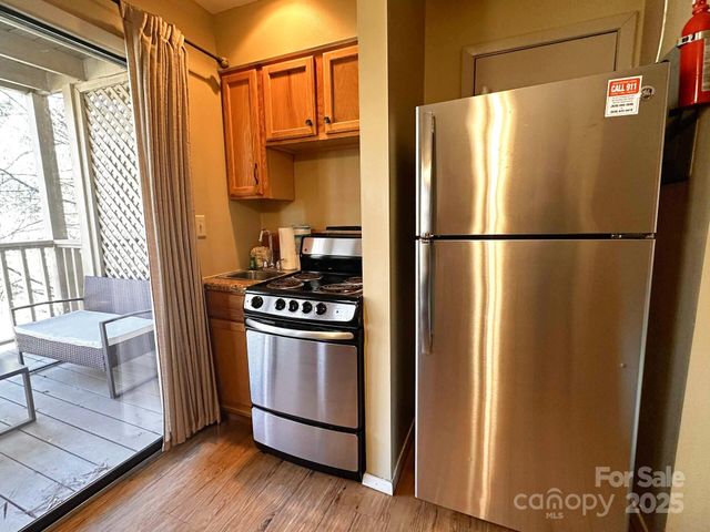 160 Whitney Boulevard 7, Lake Lure, NC 28746