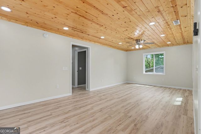 276 Dunlap Street, Clayton, GA 30525