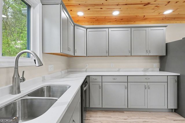 276 Dunlap Street, Clayton, GA 30525
