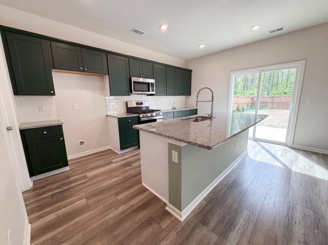 163 Paddle Boat Way, Summerville, SC 29485