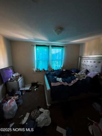 2830 F Street, Toledo, OH 43608