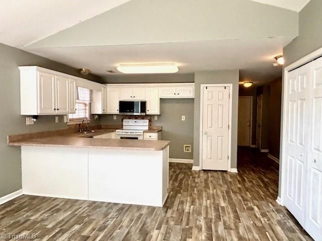 3400 Tinley Park Drive, Winston-salem, NC 27107