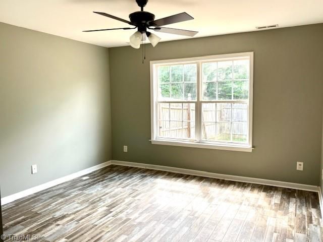 3400 Tinley Park Drive, Winston-salem, NC 27107