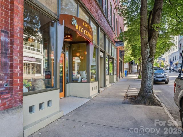 32 Broadway Street 120, Asheville, NC 28801