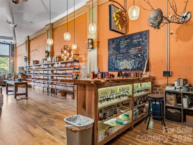 32 Broadway Street 120, Asheville, NC 28801