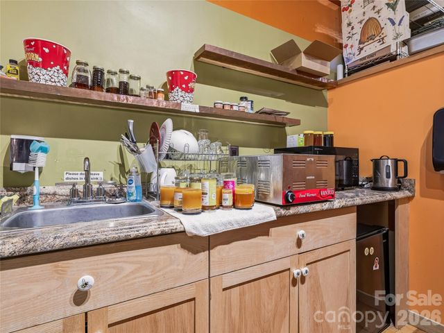32 Broadway Street 120, Asheville, NC 28801