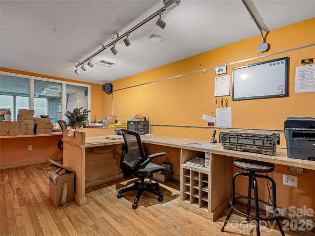32 Broadway Street 120, Asheville, NC 28801