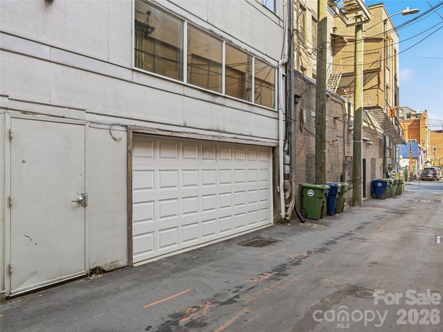 32 Broadway Street 120, Asheville, NC 28801