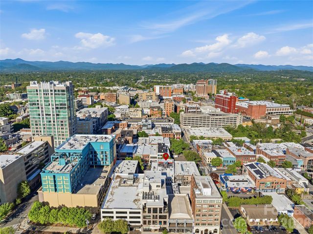 32 Broadway Street 120, Asheville, NC 28801