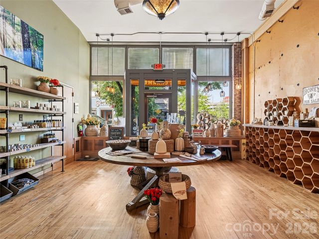 32 Broadway Street 120, Asheville, NC 28801
