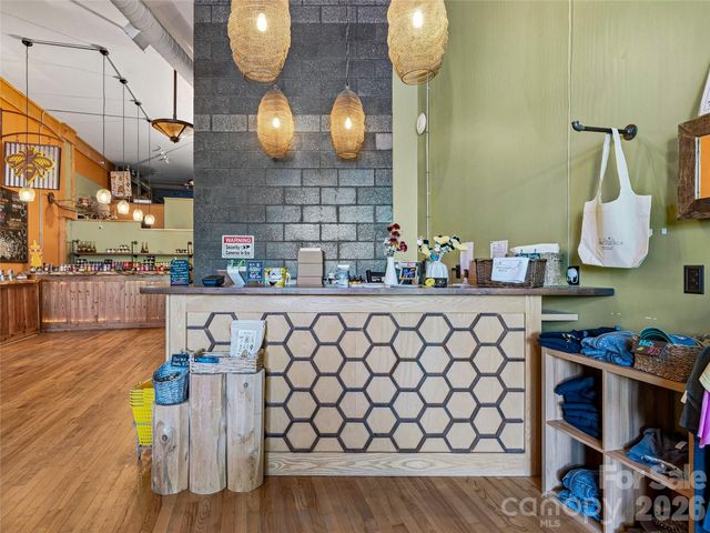 32 Broadway Street 120, Asheville, NC 28801