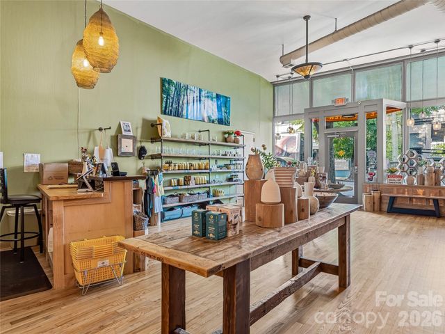 32 Broadway Street 120, Asheville, NC 28801