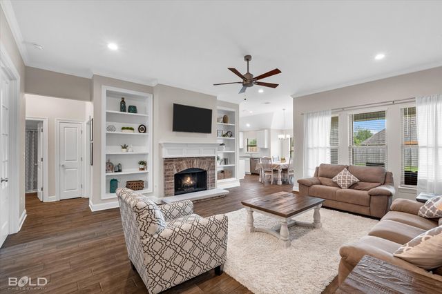 863 Abita Chase, Bossier City, LA 71111