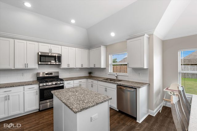 863 Abita Chase, Bossier City, LA 71111