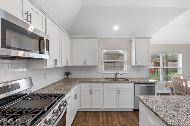 863 Abita Chase, Bossier City, LA 71111