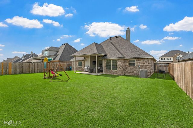 863 Abita Chase, Bossier City, LA 71111