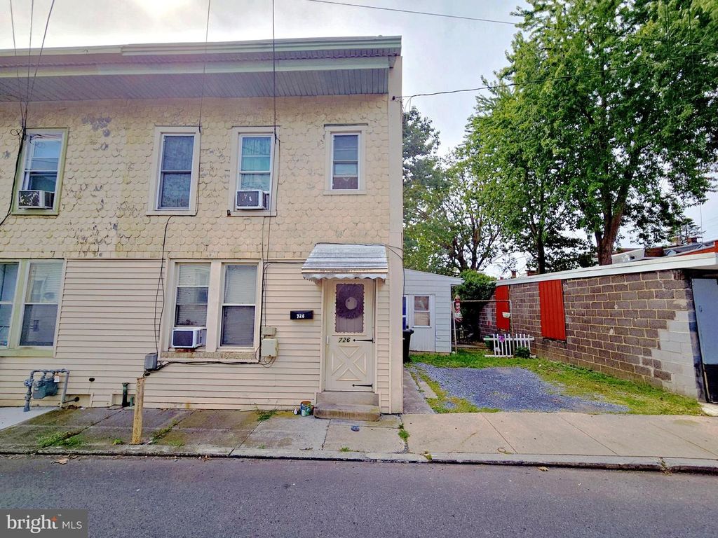 726 UNION ST, Lebanon, PA 17042