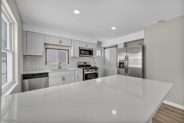 4131 W 145th Street, Cleveland, OH 44135