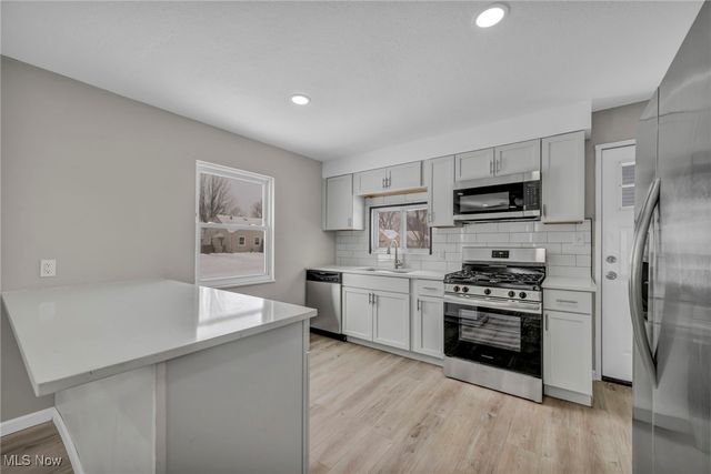 4131 W 145th Street, Cleveland, OH 44135