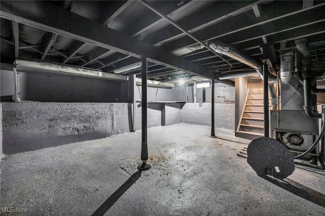 4131 W 145th Street, Cleveland, OH 44135