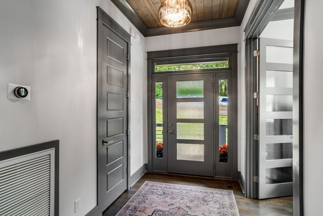 3812 Dakota Ave, Nashville, TN 37209
