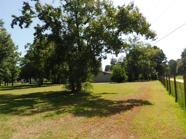141 Martinez Street, Coldspring, TX 77331