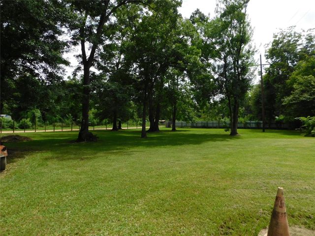 141 Martinez Street, Coldspring, TX 77331