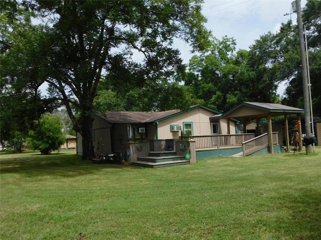 141 Martinez Street, Coldspring, TX 77331