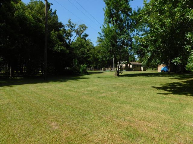 141 Martinez Street, Coldspring, TX 77331