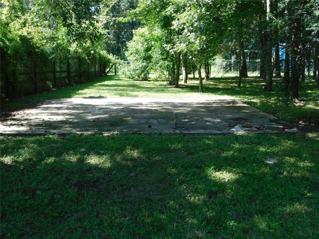 141 Martinez Street, Coldspring, TX 77331