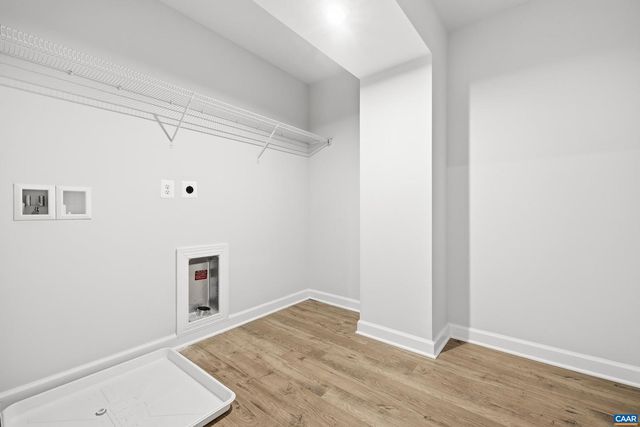 1445 ORCHARD DR, Crozet, VA 22932