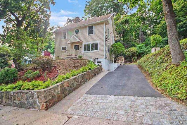 81 Snowden Avenue, Ossining, NY 10562