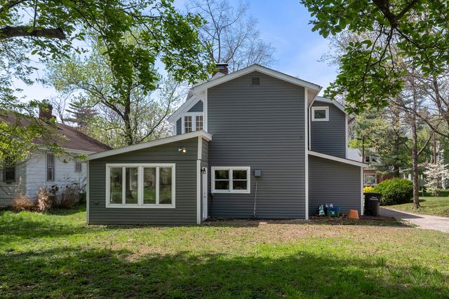 201 S Maple Street, Carbondale, IL 62901