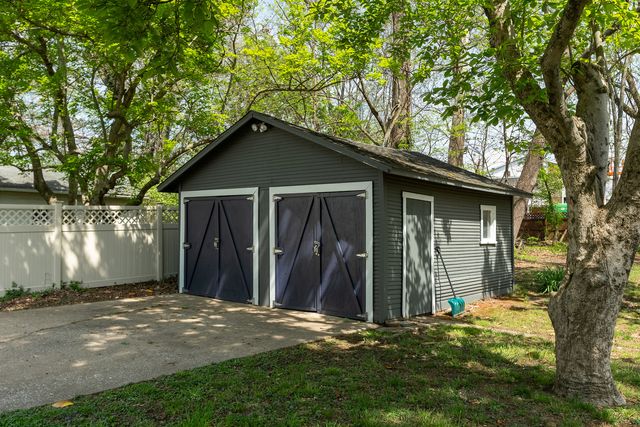 201 S Maple Street, Carbondale, IL 62901