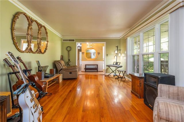 2876 Bob White Drive SW, Atlanta, GA 30311