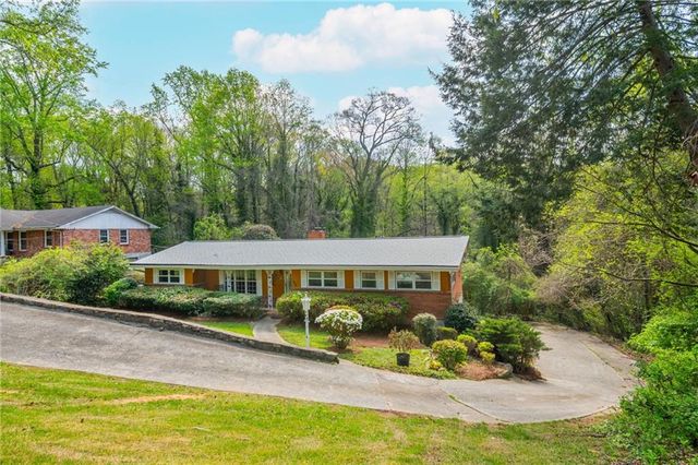 2876 Bob White Drive SW, Atlanta, GA 30311