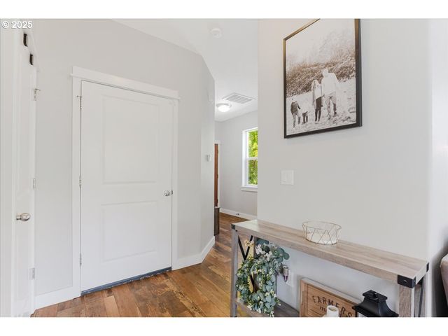 9050 Sw 161ST Ave, Beaverton, OR 97007