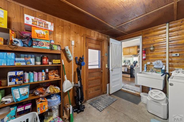 8127 Maple Dr, Rye, CO 81069