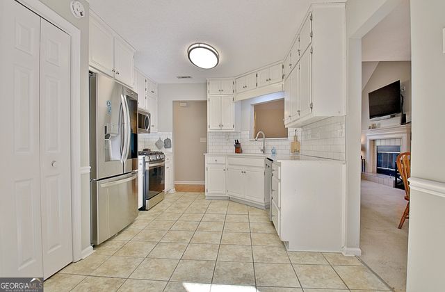 104 Blue Ridge Drive, Newnan, GA 30265