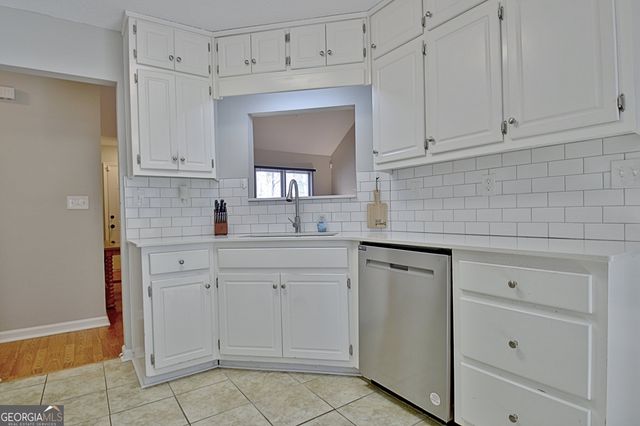 104 Blue Ridge Drive, Newnan, GA 30265