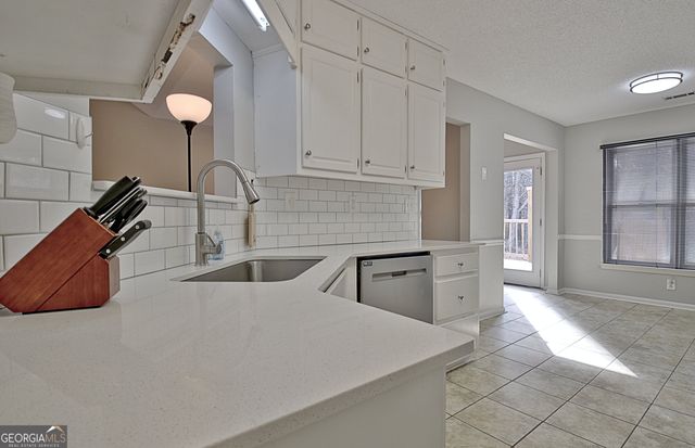 104 Blue Ridge Drive, Newnan, GA 30265