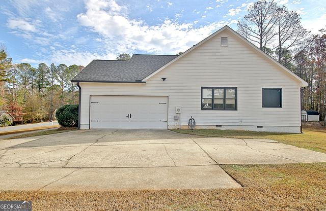104 Blue Ridge Drive, Newnan, GA 30265