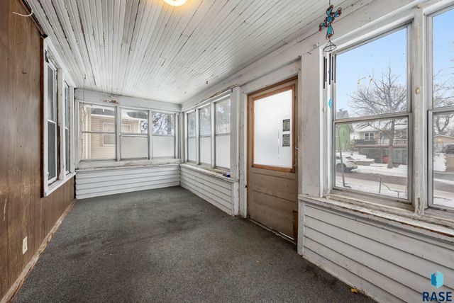 611 N Walts Ave Avenue, Sioux Falls, SD 57104