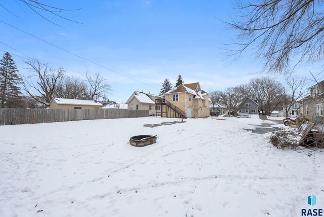 611 N Walts Ave Avenue, Sioux Falls, SD 57104